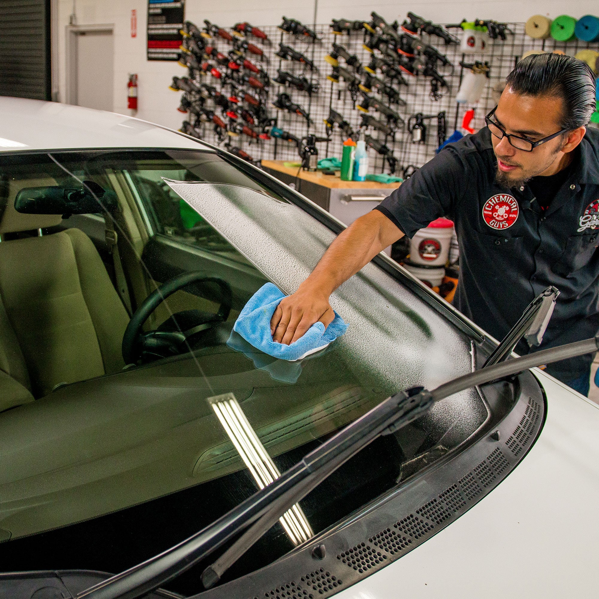 Glass Only Easy to Use Foaming Aerosol Cleaner Spray - Dynamic Auto LLC