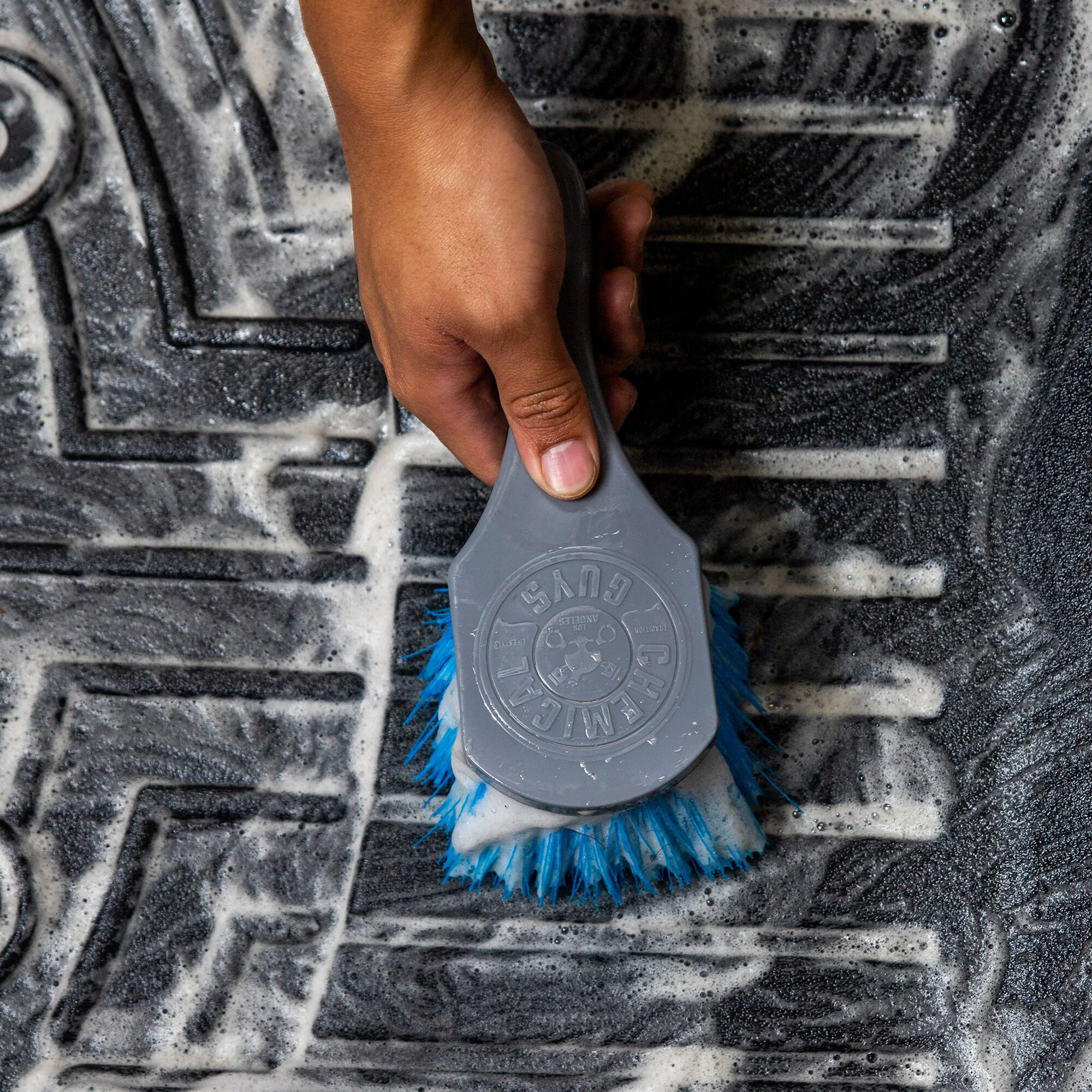 Big Blue Stiffy Heavy Duty Tire Brush - Dynamic Auto LLC