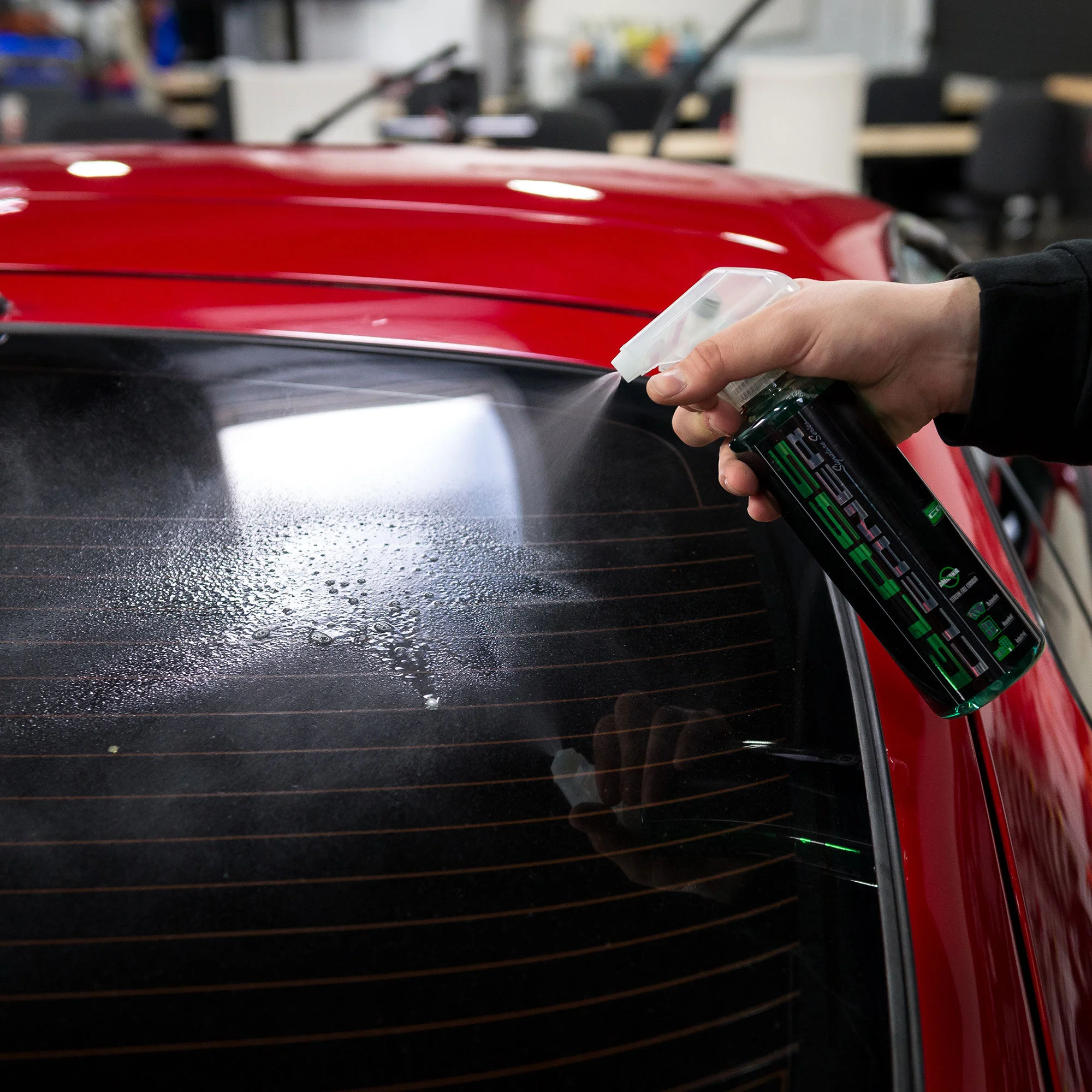 Signature Series Glass Cleaner Ammonia Free Spray - Dynamic Auto LLC